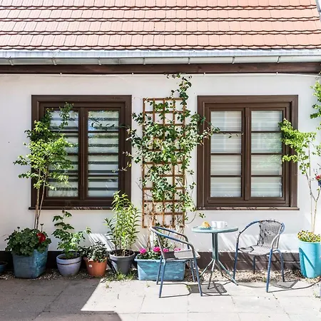 Tiny House - Maly - Happy Z Ogrodem דירה