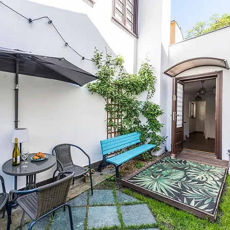 Tiny House - Maly - Happy Z Ogrodem דירה סופוט